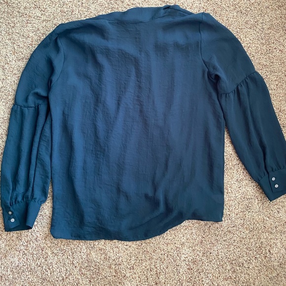 Blue-green blouse - Picture 4 of 4